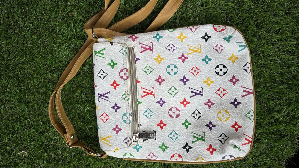 Сумочка Louis Vuitton