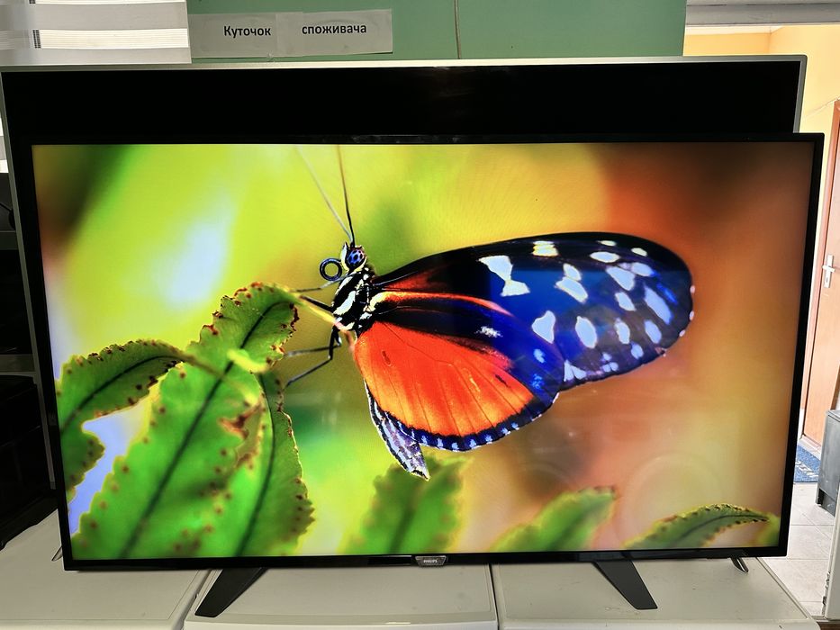 Philips 65PUS6162/12 — 65” 4K Ultra HD Smart TV