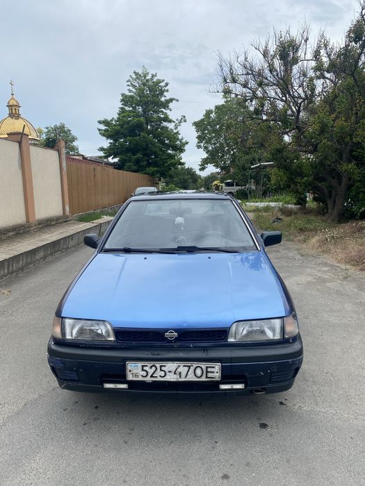 Продам Нисан санни ( Nissan Sunny)