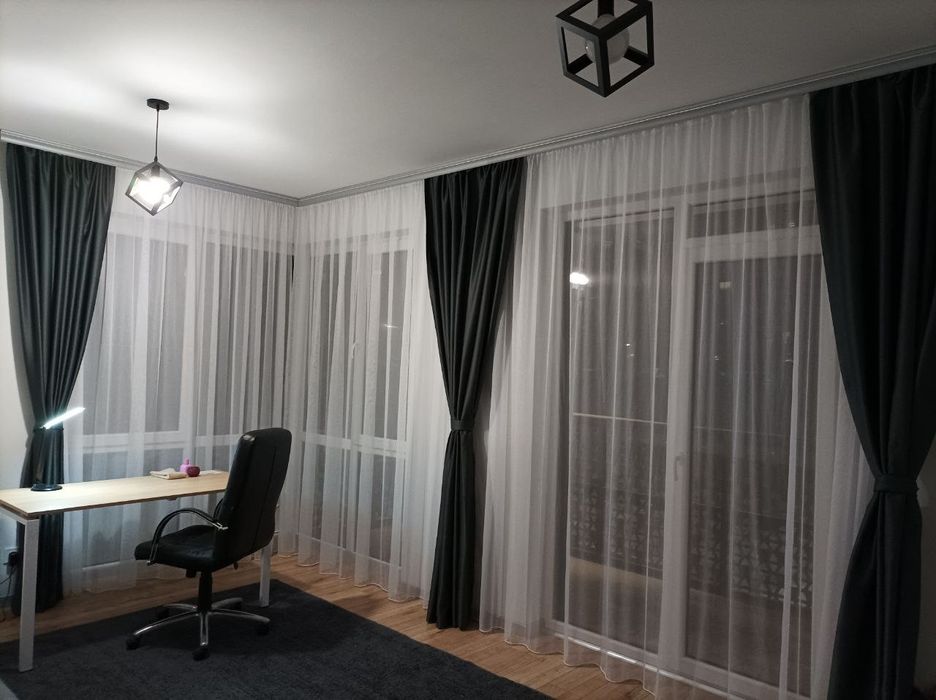 Здається підселення  для дівчини в кімнату