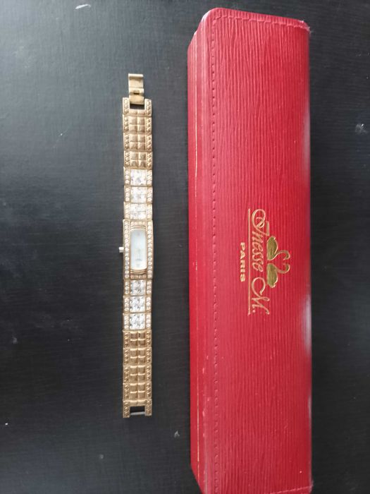 Часы наручные женские фирмы "Inesse M. Paris" (Франция)