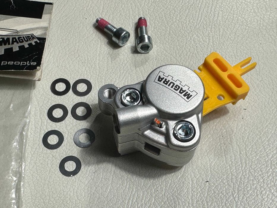 Magura 75 – zacisk hamulcowy B77 tył (srebrny)