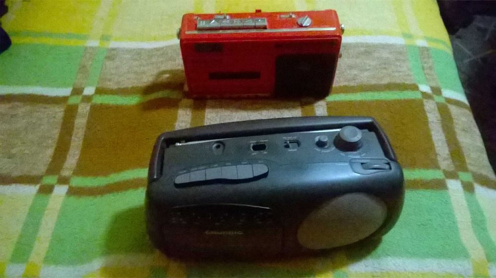 Zabytkowe radiomagnetofony - GRUNDIG RR 276L i SATELLITE AJ-161C