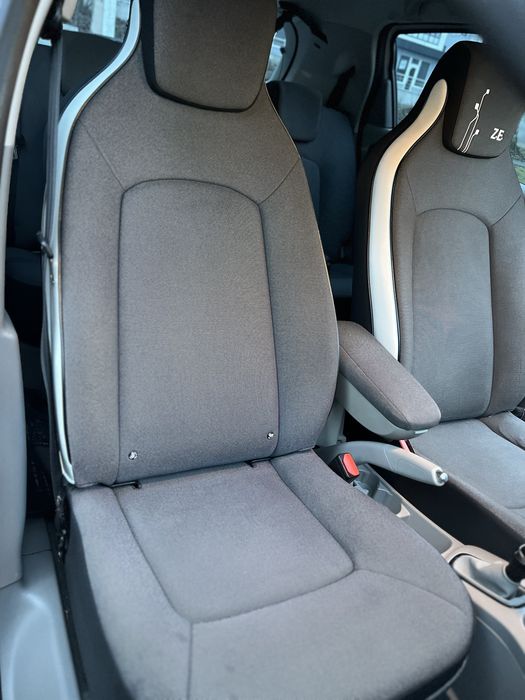 Renault Zoе 2015 максимальна комплектація