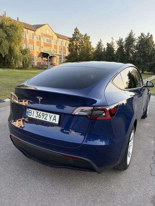 Tesla model Y 2021 рік 82 кВт