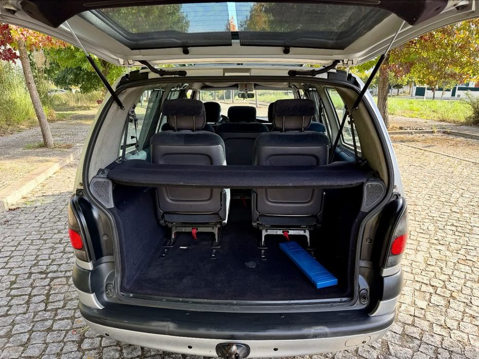 Renault Grand Espace 2.2 DTI (7 Lugares)