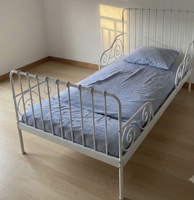 Cama Infantil Extensível IKEA MINNEN Branca + Colchão