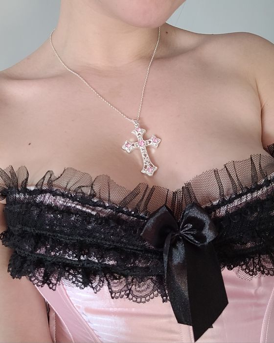 Nowy srebrny naszyjnik łańcuszek z przywieszka krzyż  coquette lolita