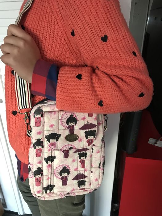 Mala a tiracolo feita a mao