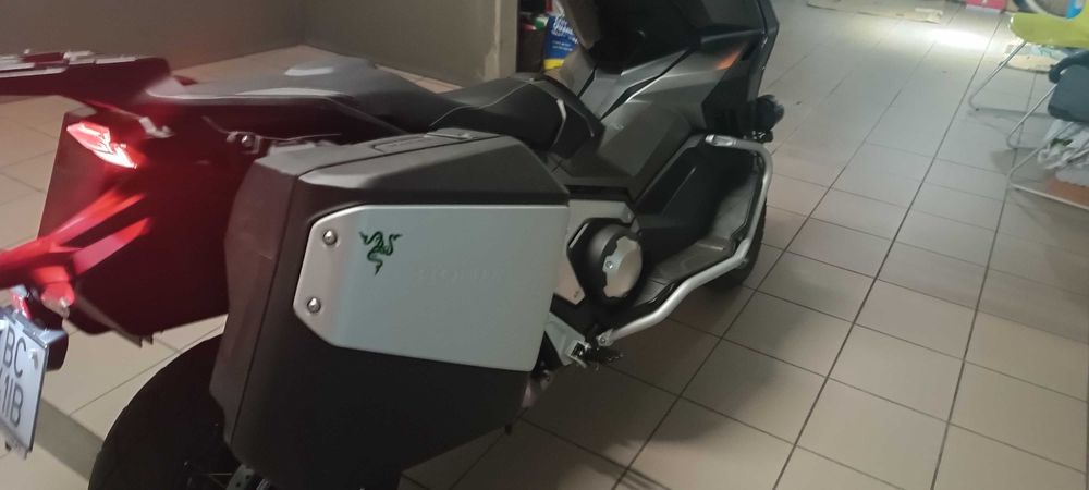 Honda X-Adv 750 , 60 cv rigorosamente nova (6500 kms)
