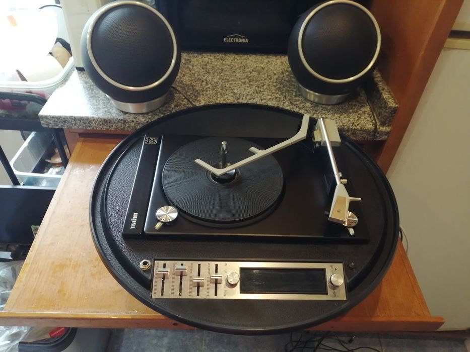 Equipamento vintage electrohome modelo 862u