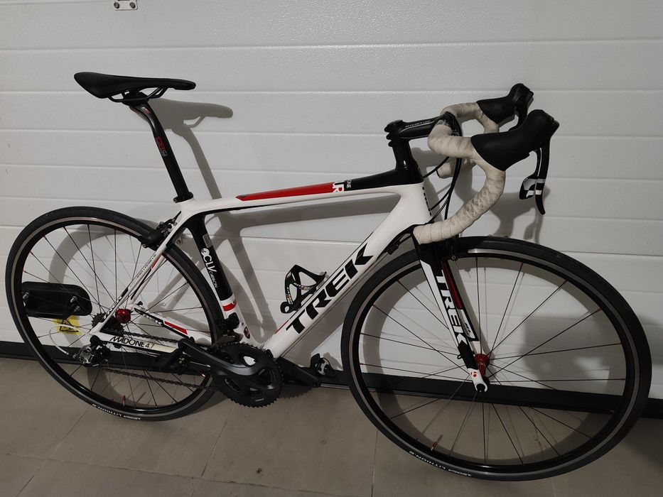 Bicicleta de estrada Trek 4.7 carbono