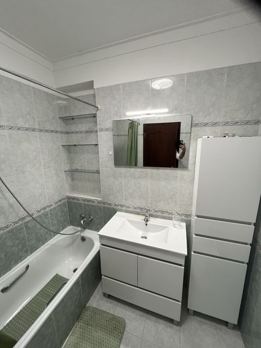 Alugo Quarto - Carregado