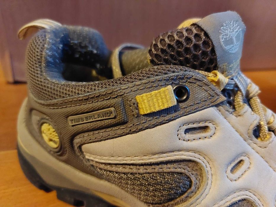 Ténis Timberland – Número 36 - Cinzento e amarelo – Rapariga Mulher