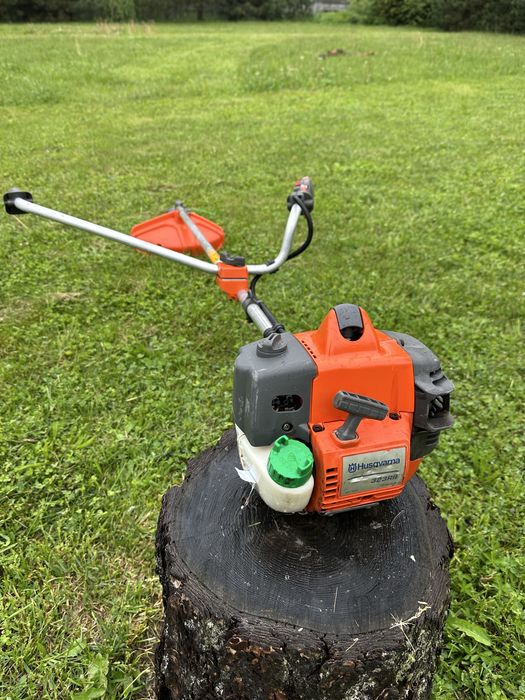 Kosa spalinowa HUSQVARNA 323 R II