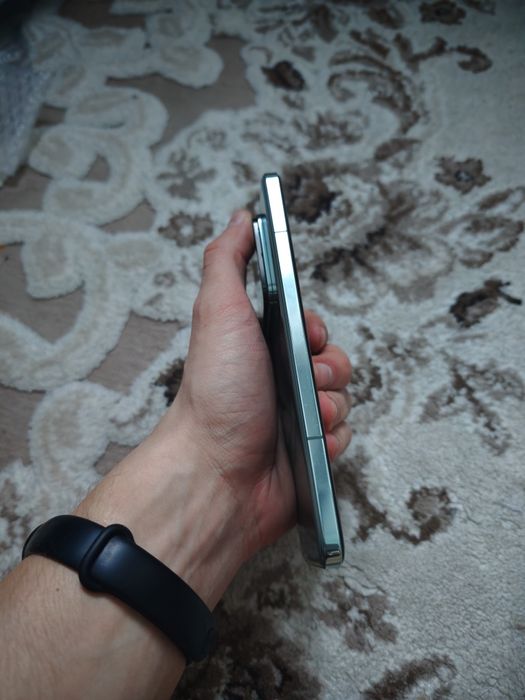 Телефон Xiaomi 14 pro 512  NFC