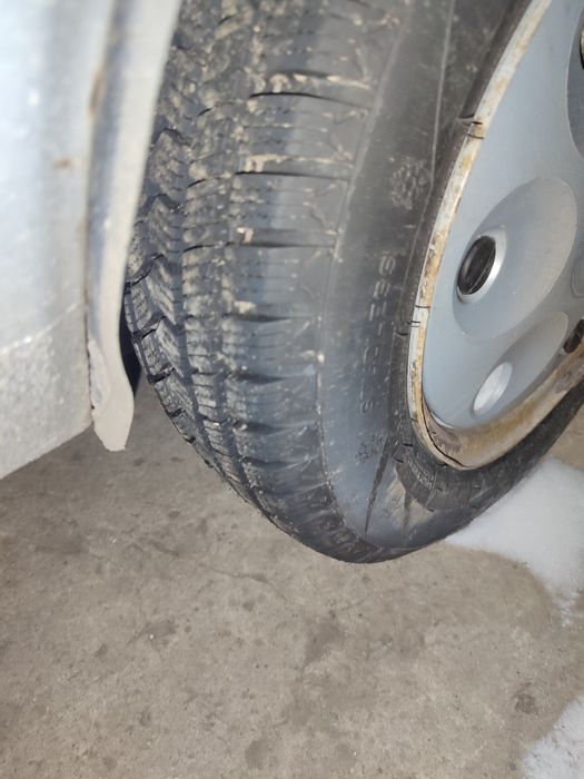 Продам срочно машину