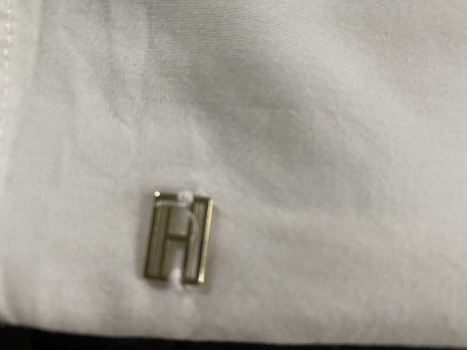 Sprzedam białą bluzkę koszulową Tommy Hilfiger