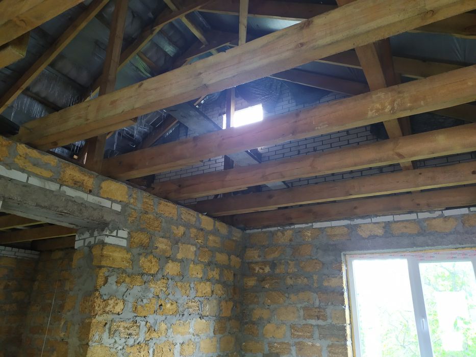 Продам дом без внутренних работ!