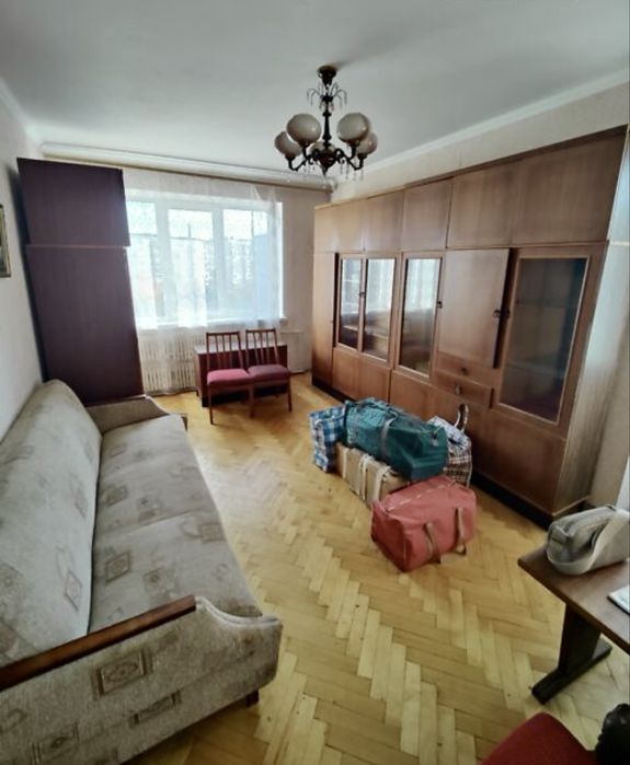 ПРОДАЖ 2 кім квартири, вул. Київська