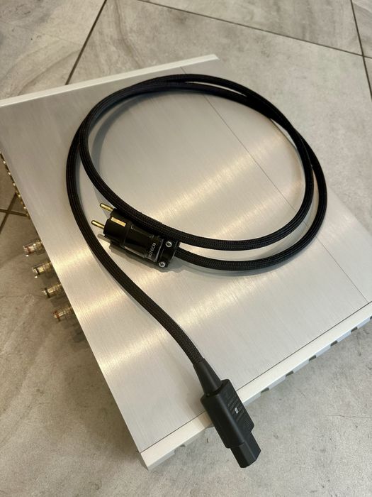 Kabel zasilający Acoustic Revive Ac-2.0 Triple C.