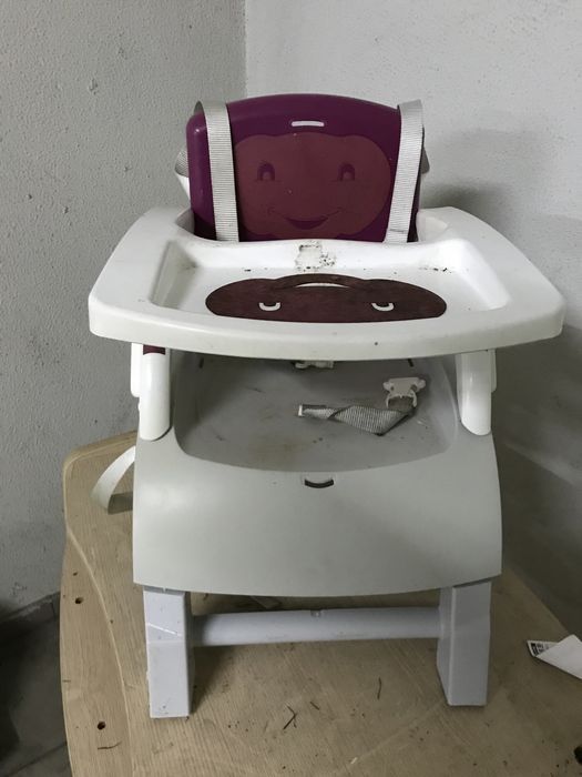 Cadeira de criança de refeição