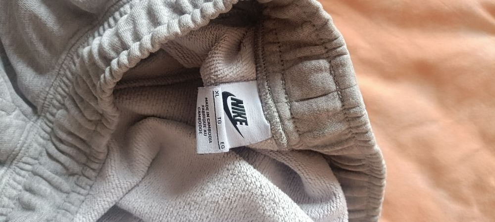 Штани nike swoosh