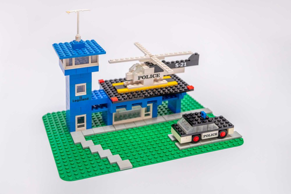 Lego 354 560 Police Heliport z 1972 roku vintage PRL vintage