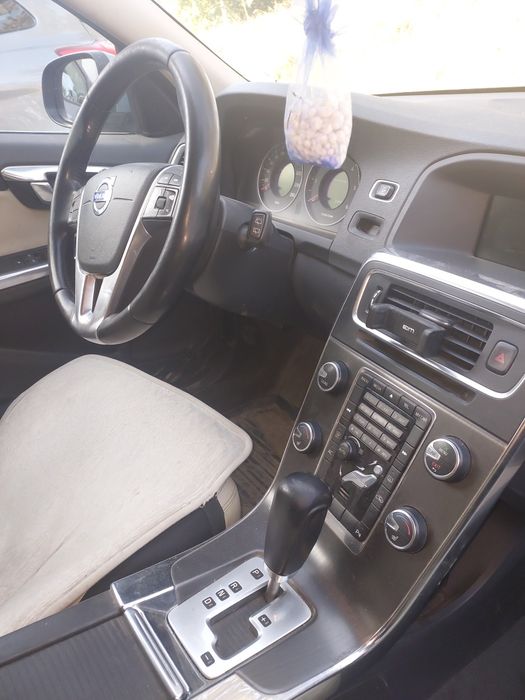 Volvo v60 d3 163k automat