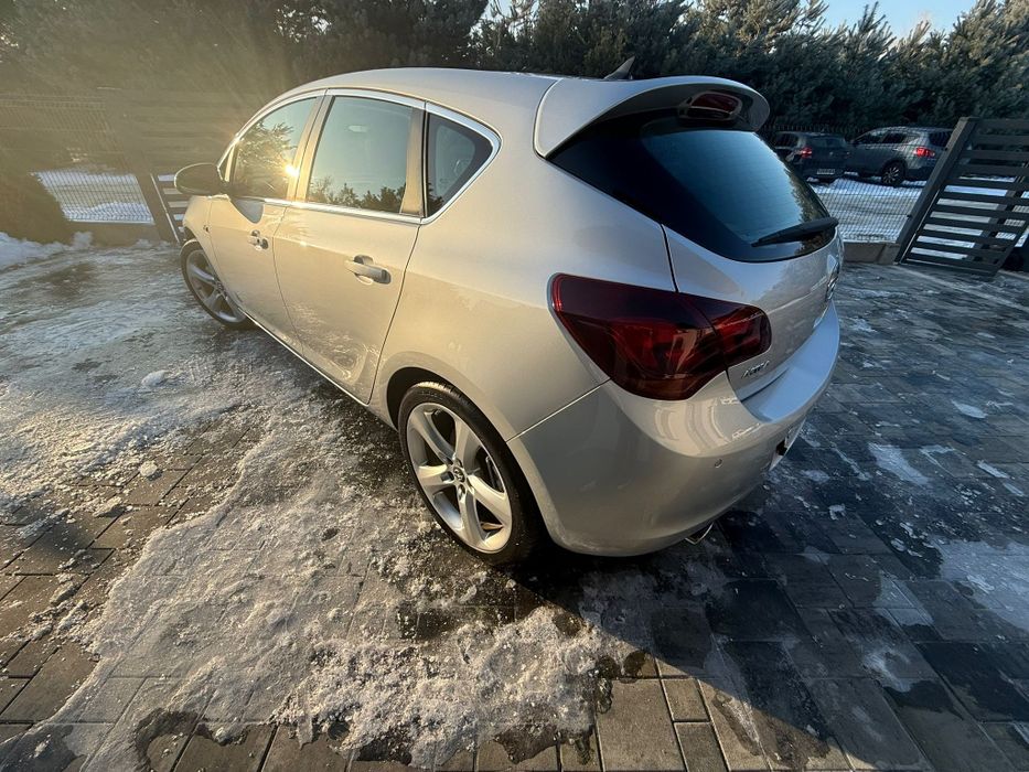 Opel Astra J 2.0d #Cosmo#Sport#Individual#