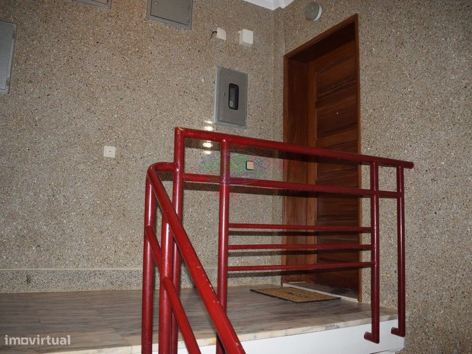 Apartamento T4 - Santa Clara