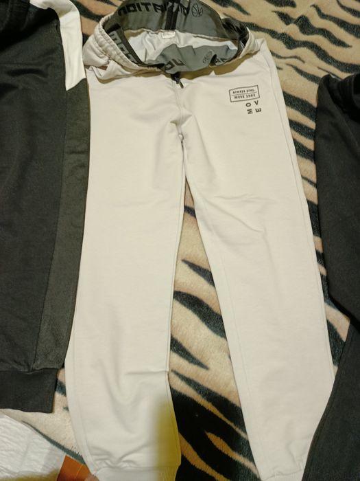 Спортивні штани на хлопця