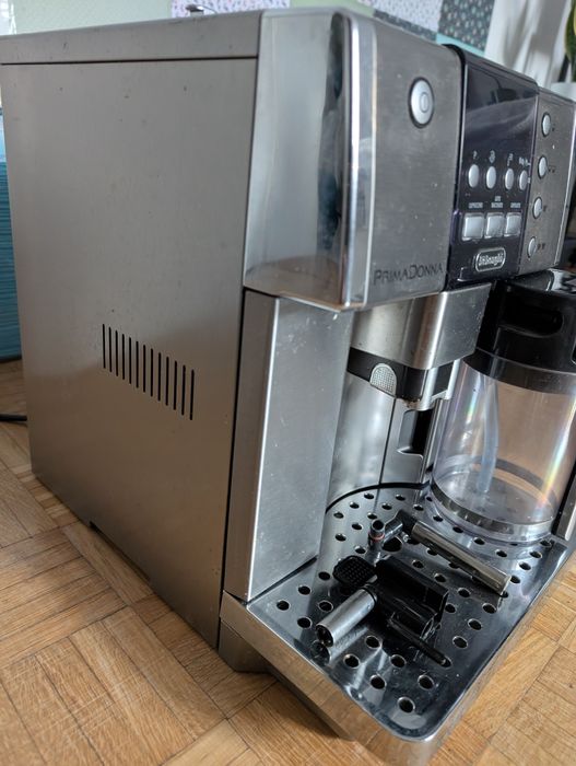 Ekspres DeLonghi Primadonna