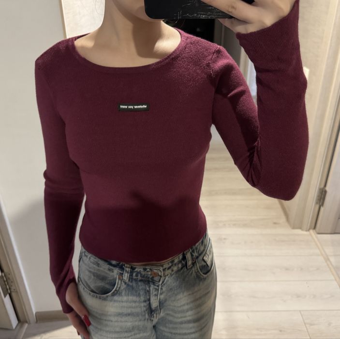 жіноча кофтинка