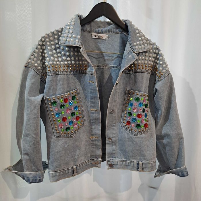 Piękna Miękka Błękitna Katana Kurtka Jeansowa Cyrkonie Perły M/L