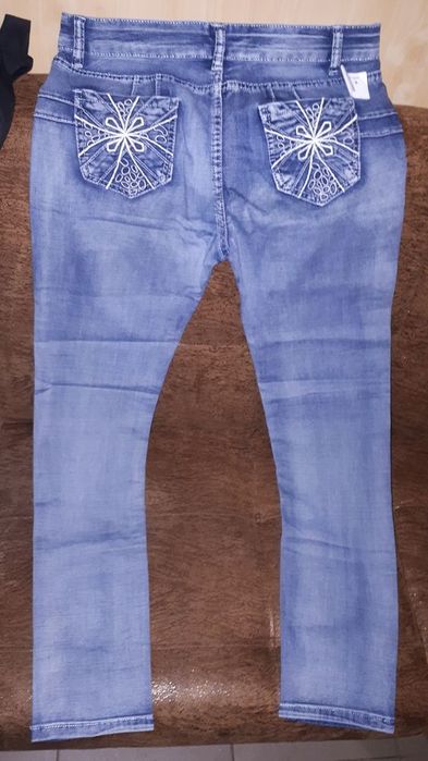 Джинсы женские стрейч