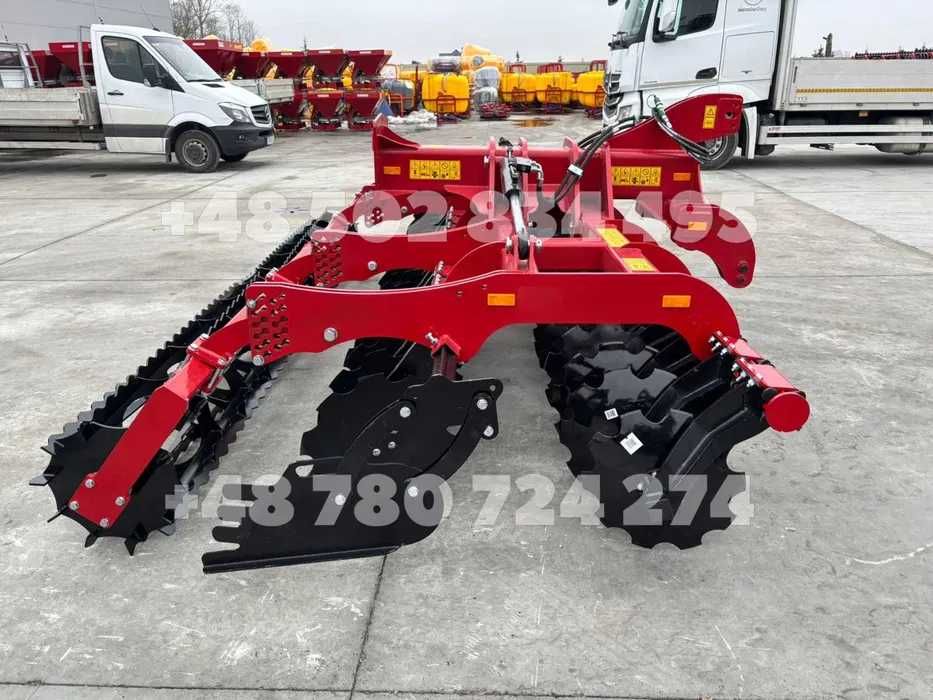 Brona Talerzowa Składana Hydraulicznie Agregat STRUMYK