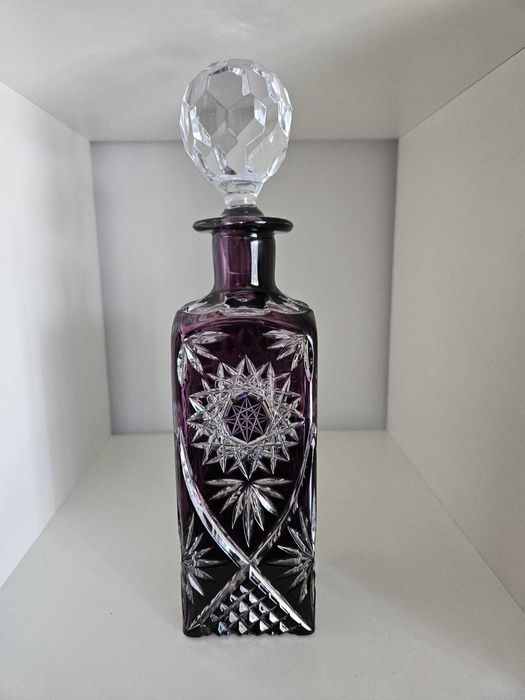 Garrafa licoreira em Cristal double lapidado * lilás * roxa