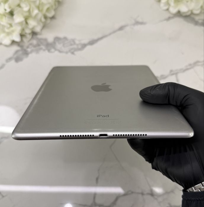 Оригінал iPad Air-2 64GB 85%АКБ Neverlock Уцінка!! (Магазин Гарантія)