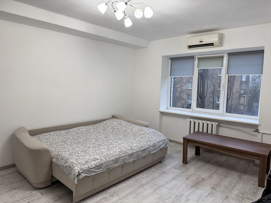 Подобова оренда,  квартира, соломʼянсткий , посуточно, комната