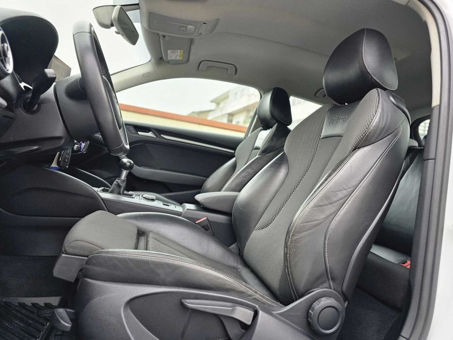 AUDI A3 S LINE PLUS 2.0TDI 150CV "LOOK RS3"