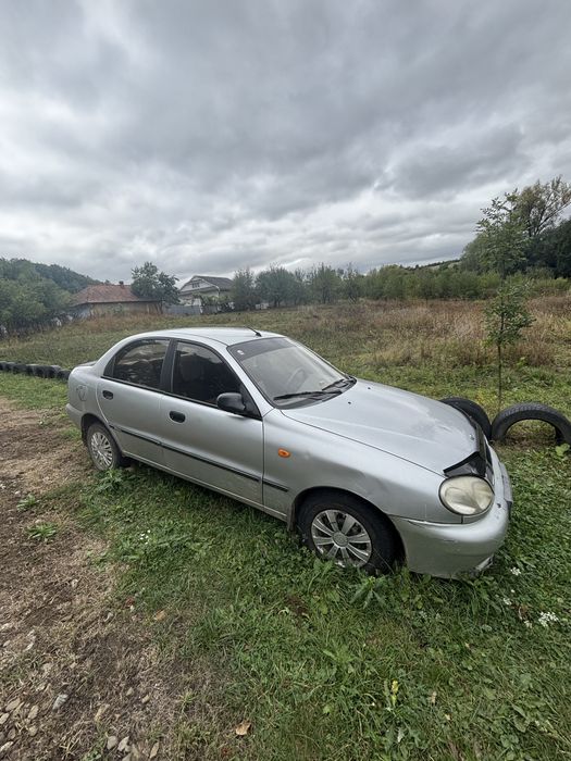 Продам део ланос