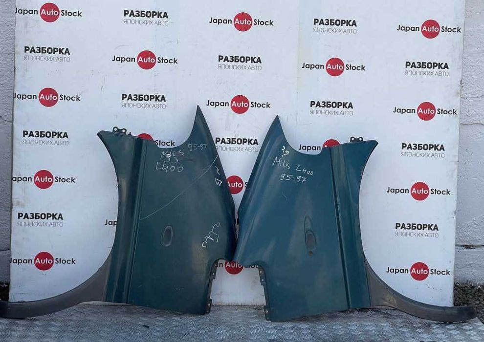 Крыло Mitsubishi Space Gear, L-400, год 1995-1998