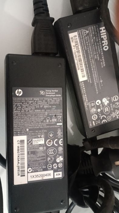 Vendo carregador de notebook