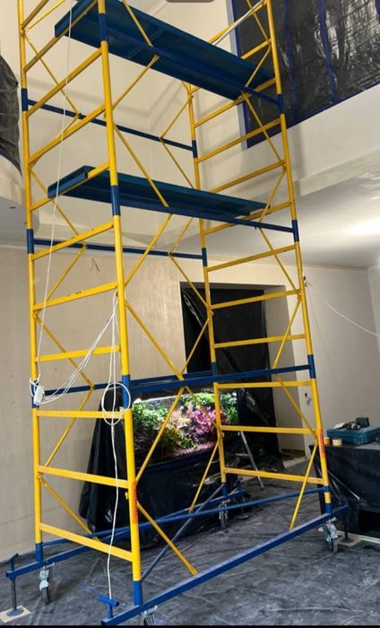 Строительные леса.Будівнльні риштування.Вишки