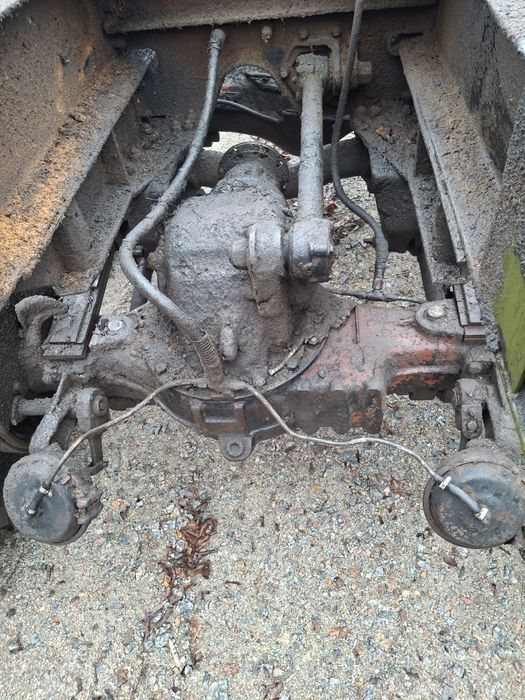 Міст передній ведучий