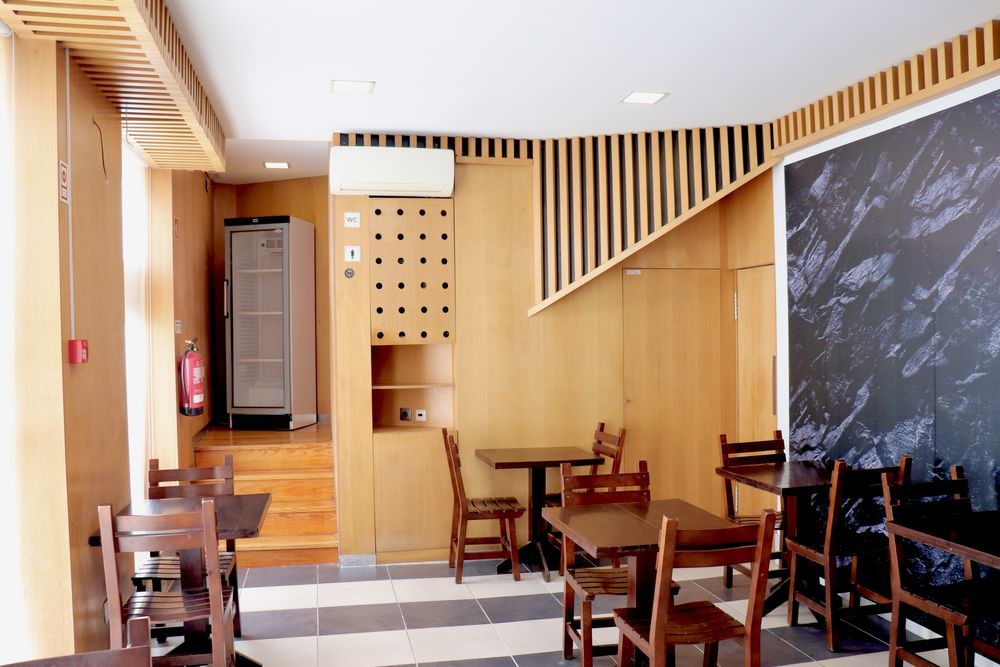 Restaurante Renovado - Centro de Valongo