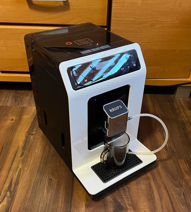Ekspres KRUPS EA89 stan bdb