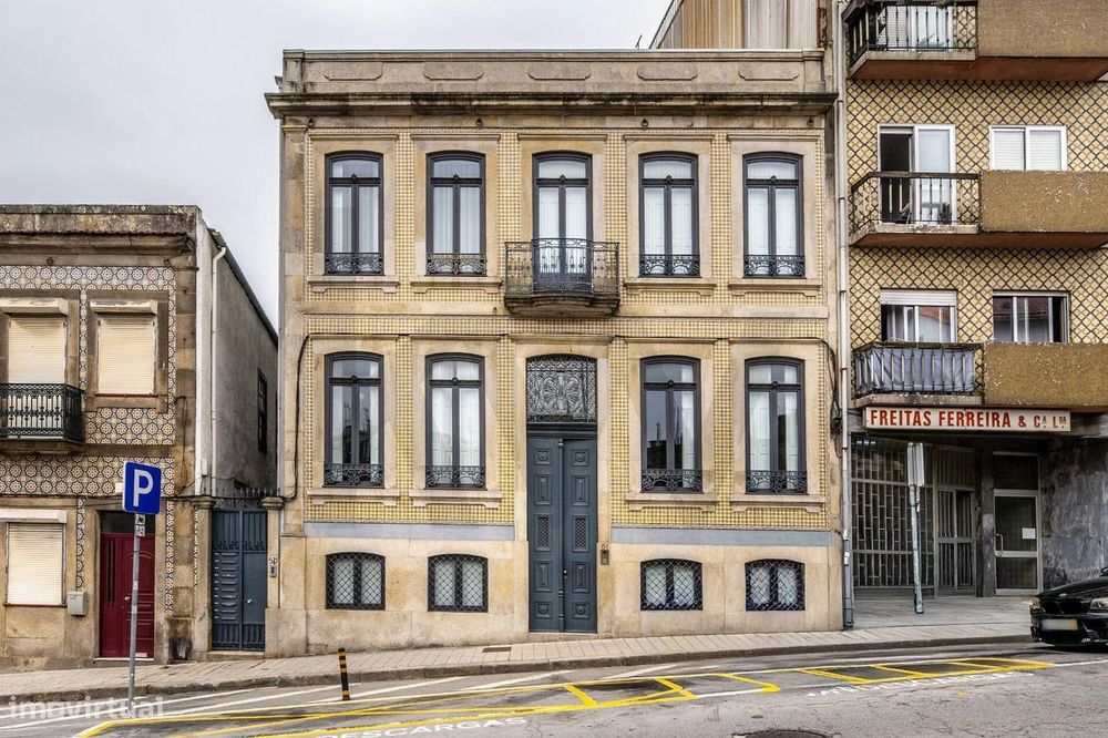 Arrendamento T2 Duplex na Lapa — Porto — Varanda, Terraço e espaço ext