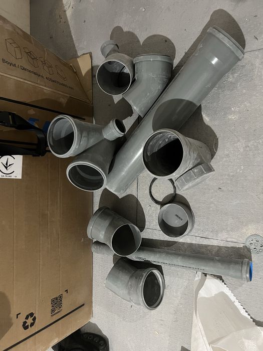 Труба для теплої підлоги Berke 200 м., скоби, шина hager